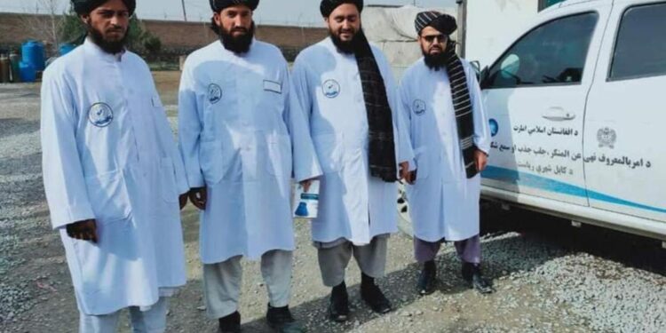 بازداشت دختر ۱۳ ساله از سوی مأموران امر به معروف در هرات